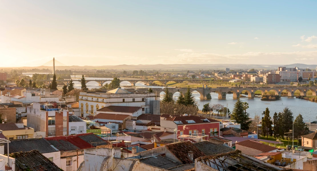 Nuevas jornadas en Badajoz: “Queremos explicar qué supone ser ciudad de Gran Población”