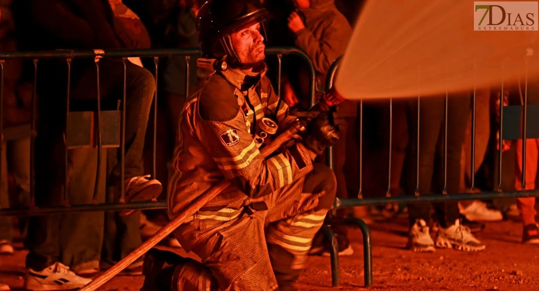 Así se han celebrado las Candelas de la Margen Derecha del Guadiana en Badajoz