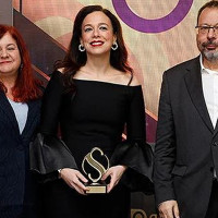 Premian a la consejera de Sanidad de la Junta de Extremadura