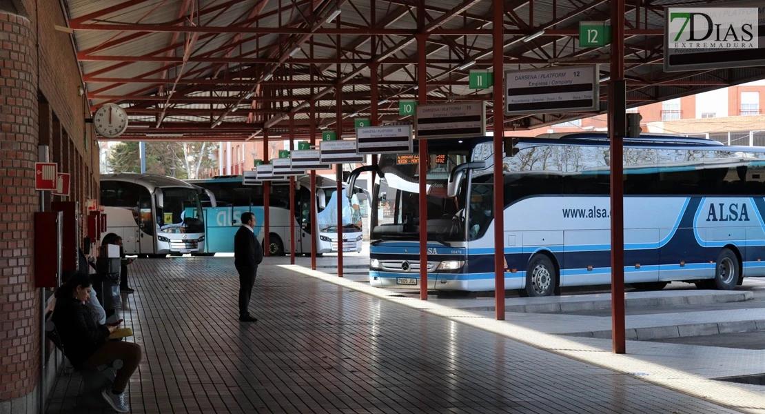 Mejoran la accesibilidad en varias estaciones de autobuses de Extremadura