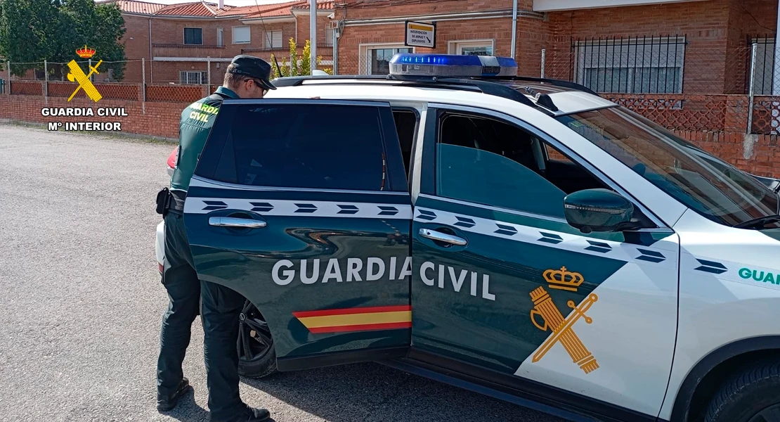 Detenido tras intentar atropellar al dueño de una casa de Trujillo en la que había robado