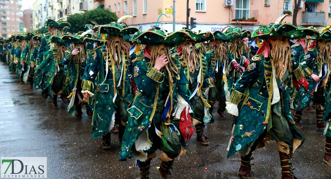 Los mejores planos generales del Desfile de Carnaval de Badajoz 2025