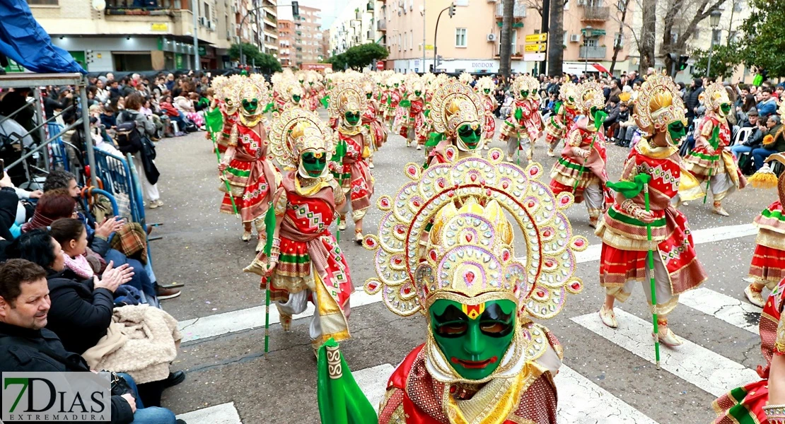 Los mejores planos generales del Desfile de Carnaval de Badajoz 2025