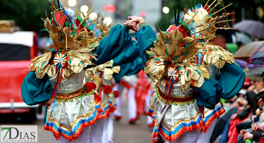 Los mejores planos generales del Desfile de Carnaval de Badajoz 2025