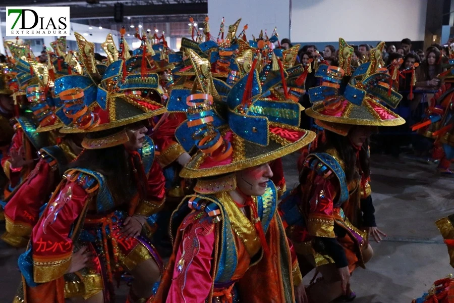 FALTAN FOTOS EDU Gran ambiente en la Gran Gala para cerrar el Carnaval de Badajoz 2025