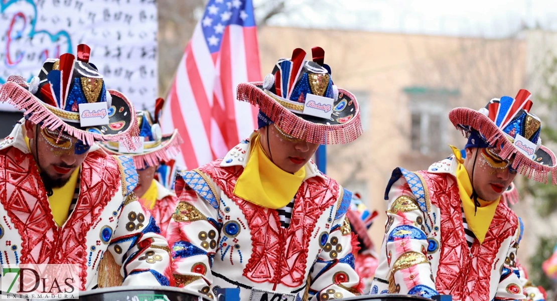 Los mejores primeros planos del Desfile de Carnaval de Badajoz 2025