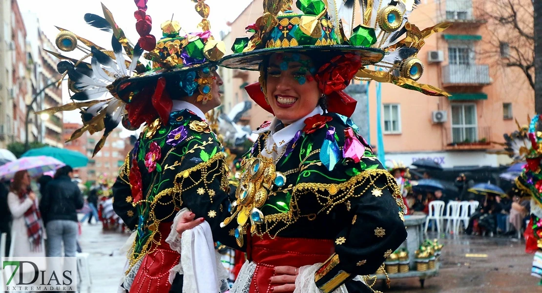 Los mejores primeros planos del Desfile de Carnaval de Badajoz 2025