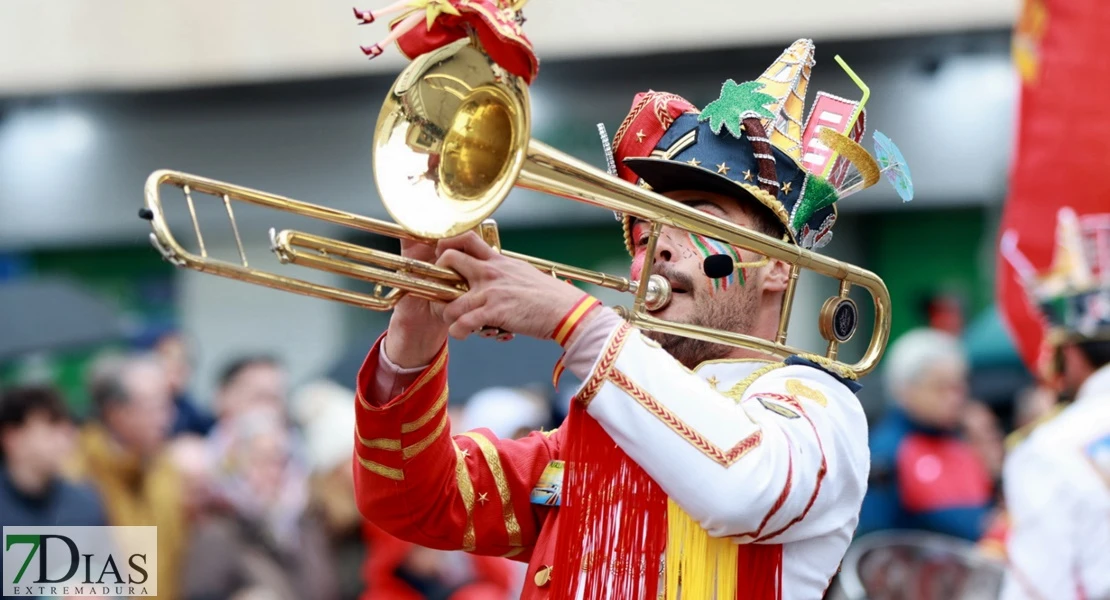 Los mejores primeros planos del Desfile de Carnaval de Badajoz 2025