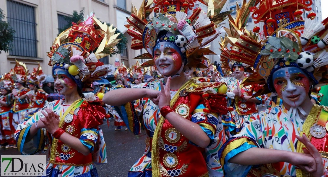 Los mejores planos generales del Desfile de Carnaval de Badajoz 2025