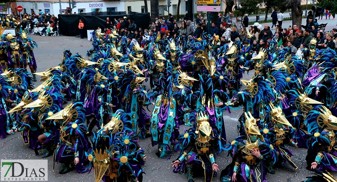 Los mejores planos generales del Desfile de Carnaval de Badajoz 2025