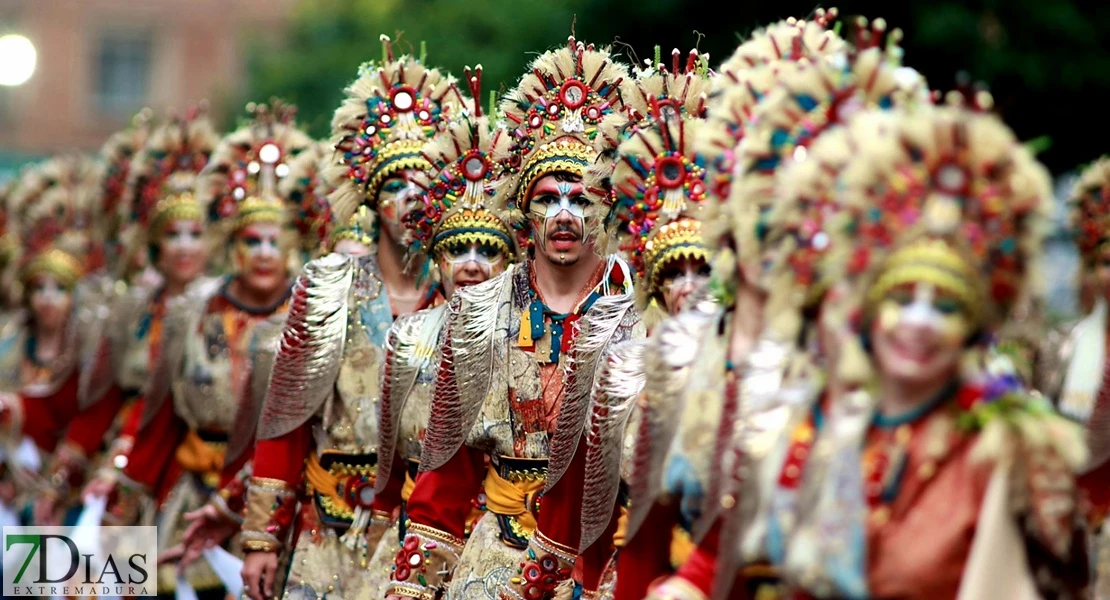 Los mejores planos generales del Desfile de Carnaval de Badajoz 2025