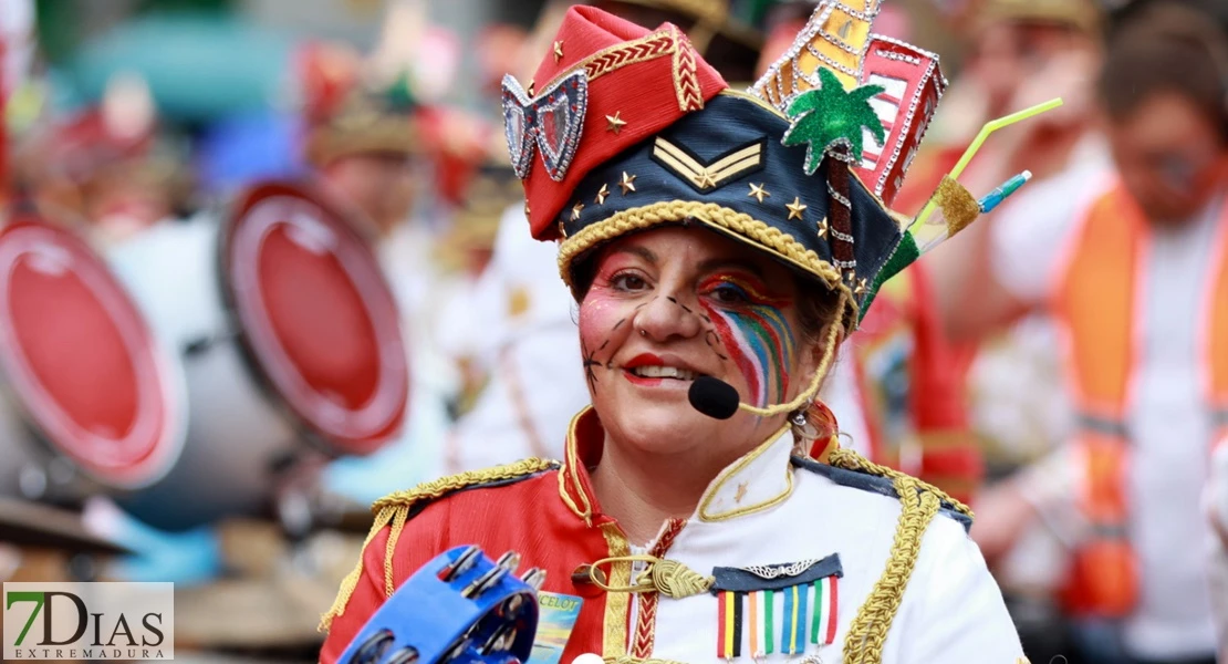 Los mejores primeros planos del Desfile de Carnaval de Badajoz 2025