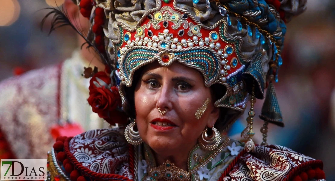 Los mejores primeros planos del Desfile de Carnaval de Badajoz 2025