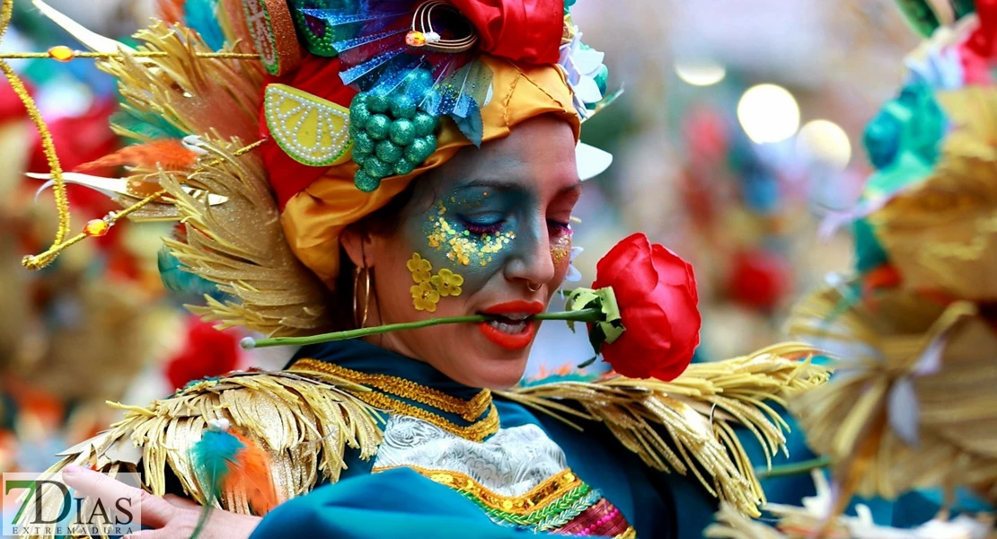 Los mejores primeros planos del Desfile de Carnaval de Badajoz 2025