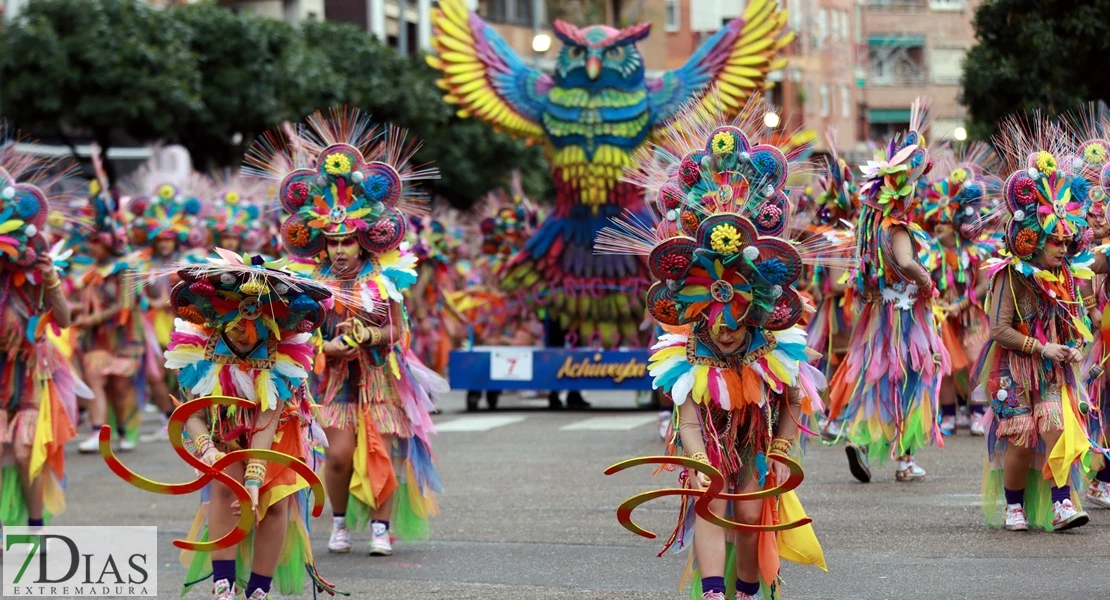 Los mejores planos generales del Desfile de Carnaval de Badajoz 2025