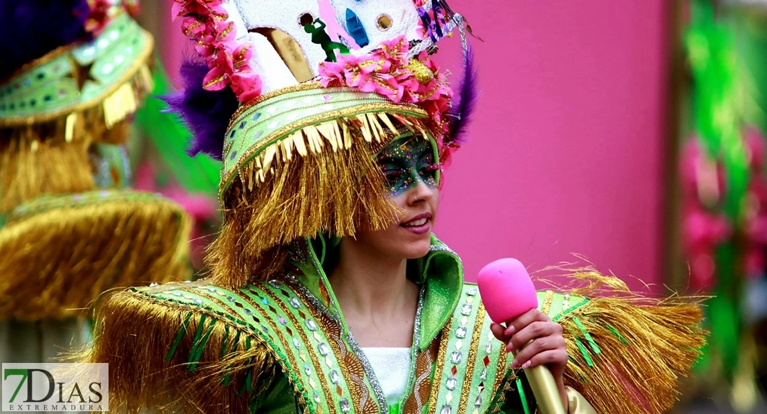 Los mejores primeros planos del Desfile de Carnaval de Badajoz 2025