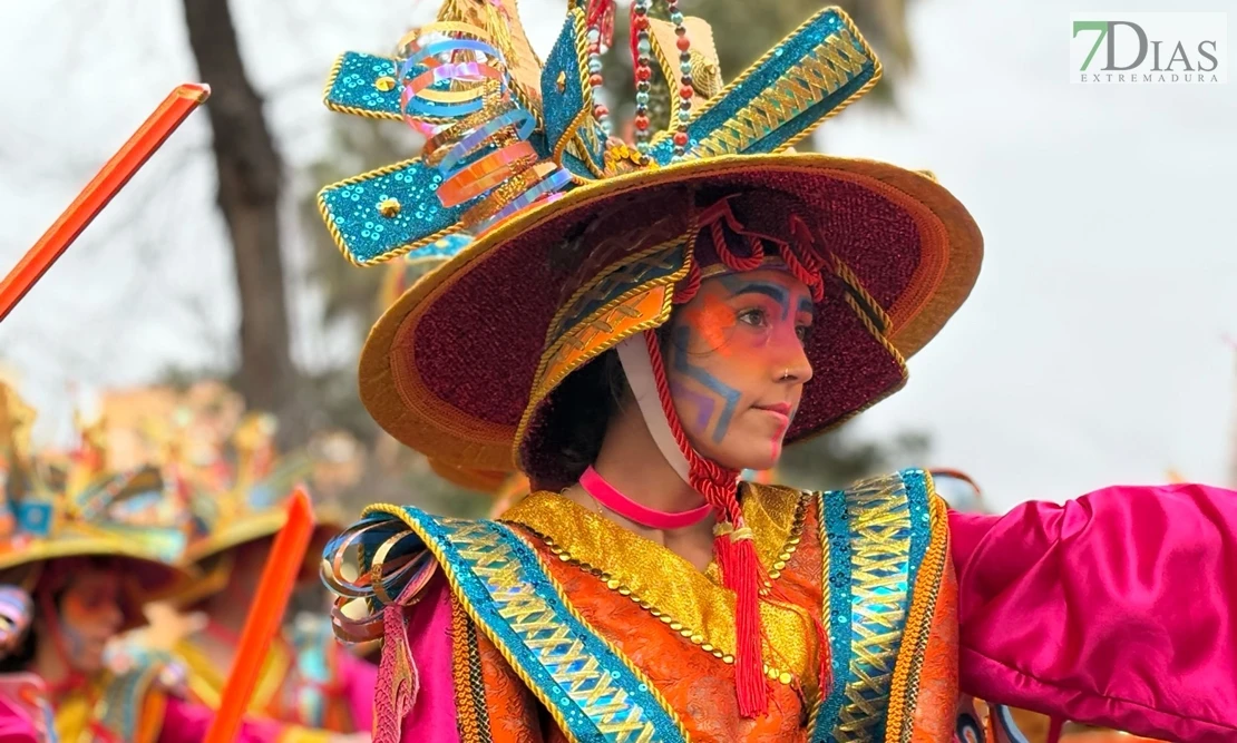 Cambalada gana el gran desfile del Carnaval de Badajoz