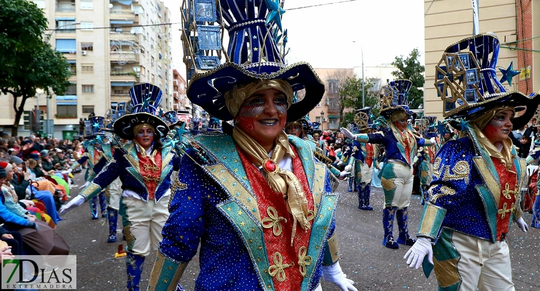 Los mejores primeros planos del Desfile de Carnaval de Badajoz 2025