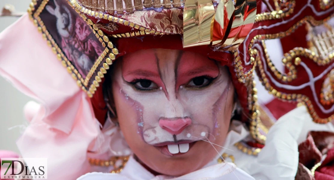 Los mejores primeros planos del Desfile de Carnaval de Badajoz 2025