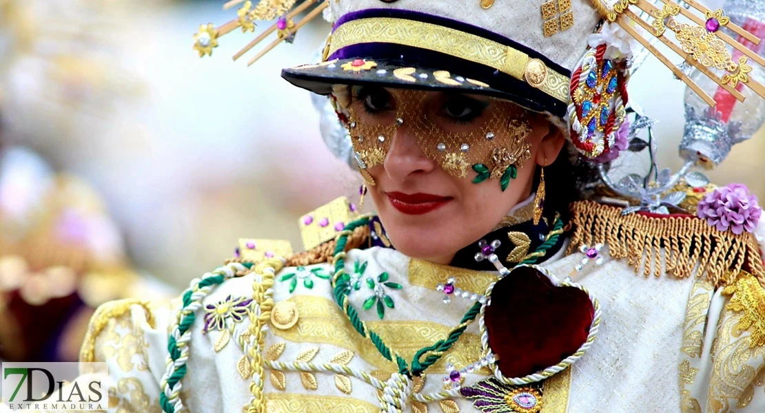 Los mejores primeros planos del Desfile de Carnaval de Badajoz 2025