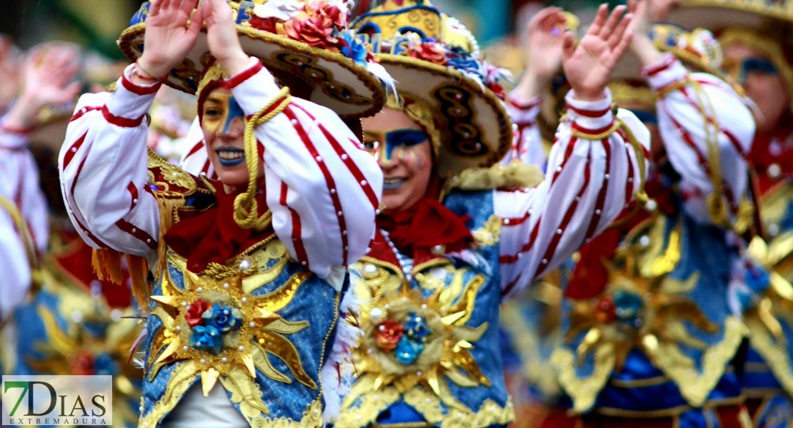 Los mejores planos generales del Desfile de Carnaval de Badajoz 2025