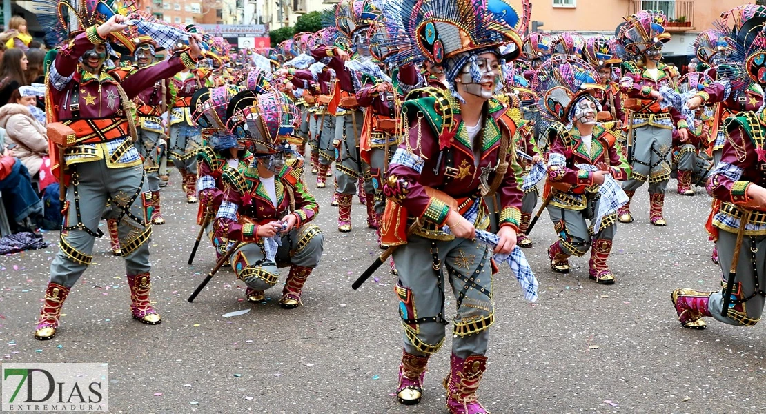 Los mejores planos generales del Desfile de Carnaval de Badajoz 2025