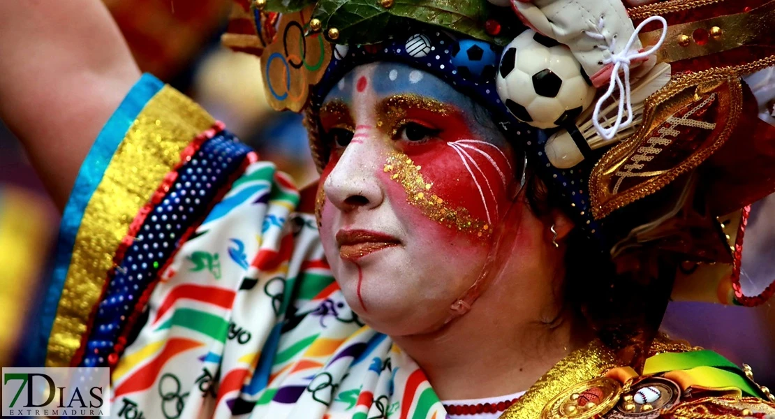 Los mejores primeros planos del Desfile de Carnaval de Badajoz 2025