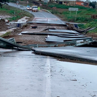 Extremadura bajo la lluvia: una decena de carreteras siguen cortadas