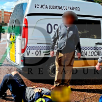 Accidente en Badajoz: un trabajador de Correos pierde el control de su moto y resulta herido