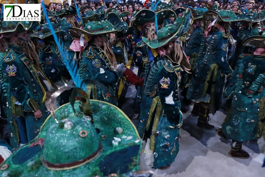 FALTAN FOTOS EDU Gran ambiente en la Gran Gala para cerrar el Carnaval de Badajoz 2025