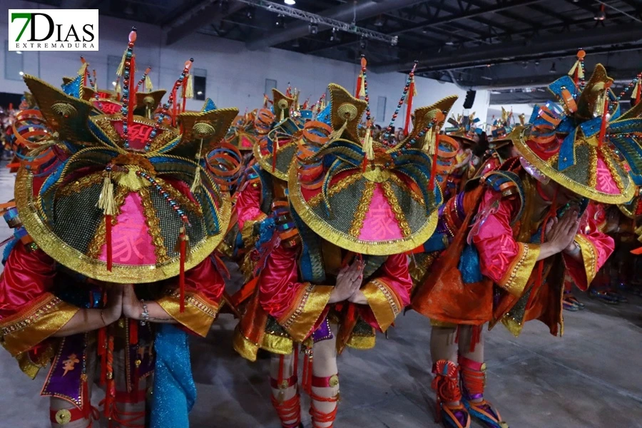 FALTAN FOTOS EDU Gran ambiente en la Gran Gala para cerrar el Carnaval de Badajoz 2025