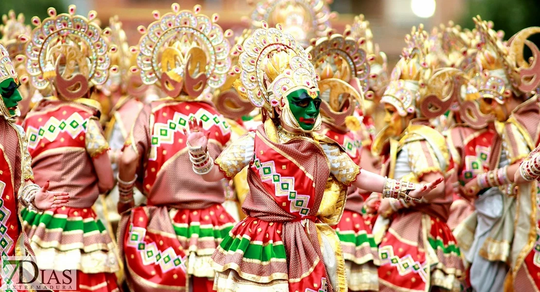 Los mejores planos generales del Desfile de Carnaval de Badajoz 2025