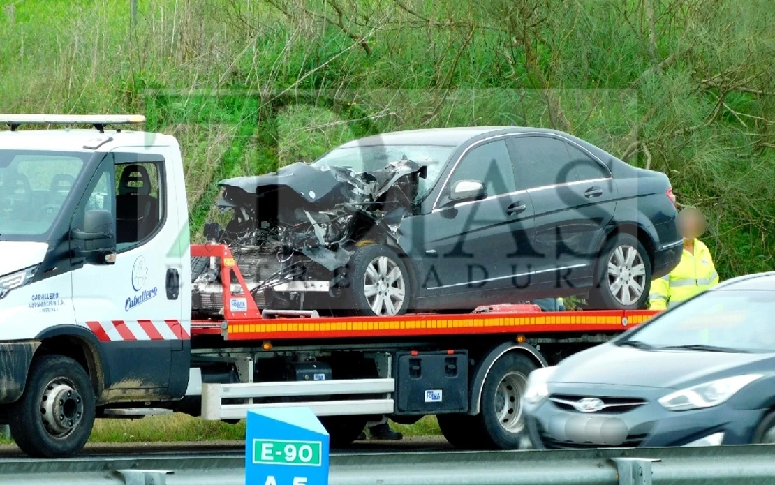 Dos jóvenes heridos tras un accidente en la A-5