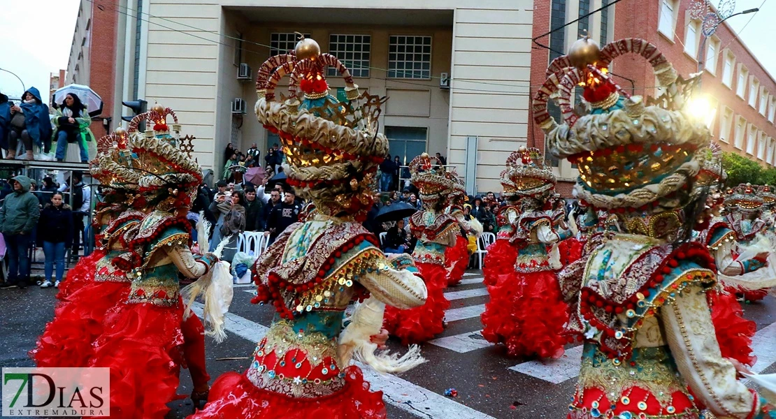 Los mejores planos generales del Desfile de Carnaval de Badajoz 2025