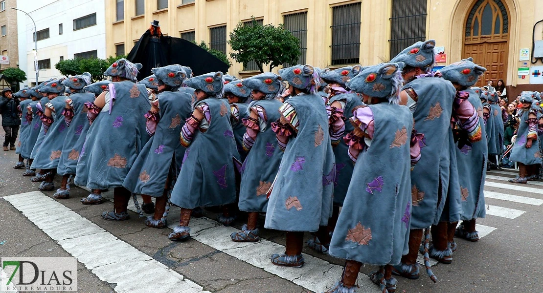 Los mejores planos generales del Desfile de Carnaval de Badajoz 2025