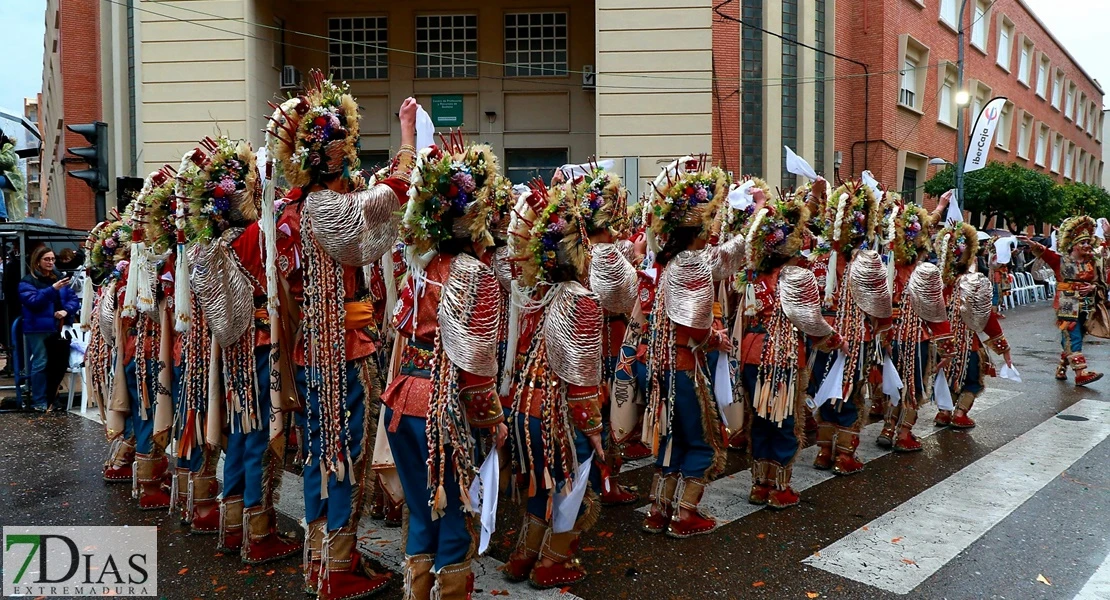 Los mejores planos generales del Desfile de Carnaval de Badajoz 2025